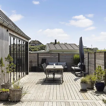 Greta - 125m From The Sea By Interhome *