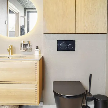 Greta - 125m From The Sea By Interhome