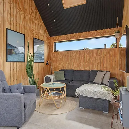 Greta - 125m From The Sea By Interhome *